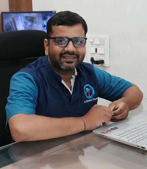 Dr Ripunjay Tripathi